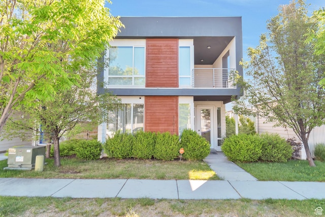 11611 S Alexandria W, South Jordan, UT 84009 - contemporary home featuring a balcony