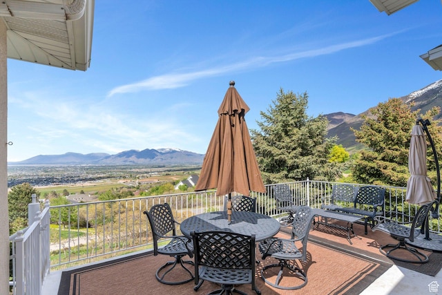 110 W Oak Cir, Woodland Hills, UT 84653 - wooden terrace with a mountain view and outdoor dining space