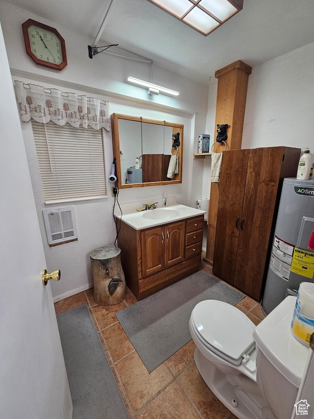 33383 W 8000 S, Duchesne, UT 84021 - bathroom with vanity, toilet, and water heater