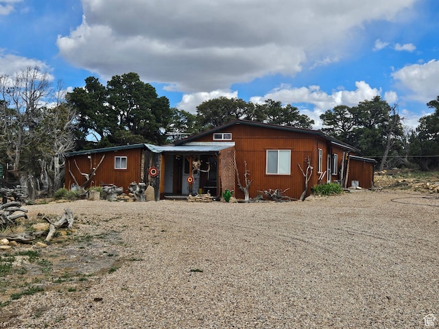 33383 W 8000 S, Duchesne, UT 84021 - view of front facade featuring a porch and driveway