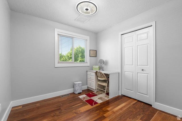 627 S 825 E, Layton, UT 84041 - interior space with baseboards, dark wood-type flooring, and visible vents