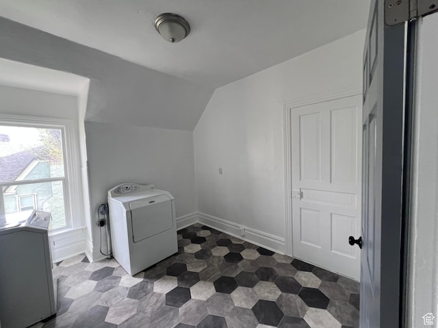 172 N 300 W, Logan, UT 84321 - laundry area featuring laundry area, washer / dryer, baseboards, and dark floors