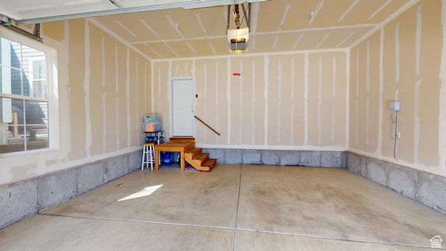10627 S Lake Terrace Ave S, South Jordan, UT 84009 - garage with a garage door opener