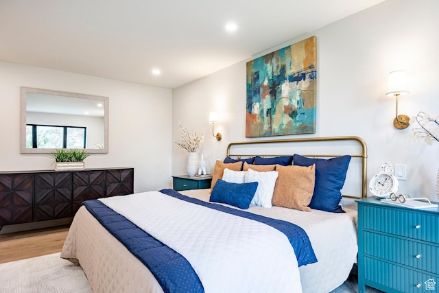 2568 E Sherwood Dr, Salt Lake City, UT 84108 - bedroom featuring recessed lighting
