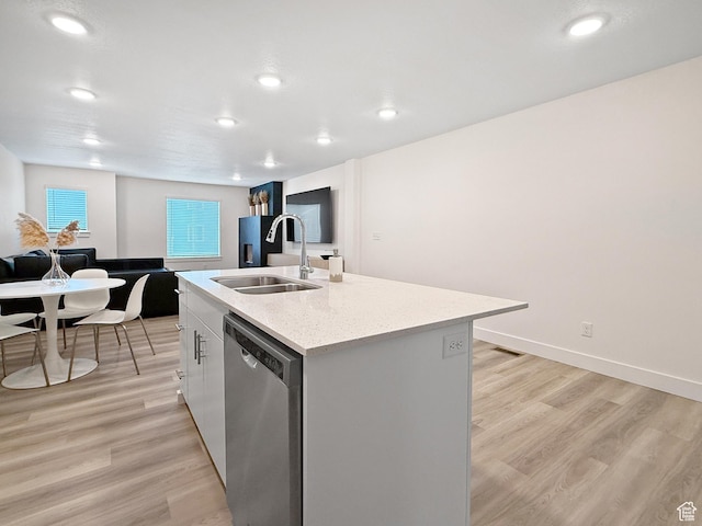 1776 N 300 E Unit 106, North Ogden, UT 84414 - kitchen featuring a center island with sink, light wood-type flooring, recessed lighting, a sink, and dishwasher