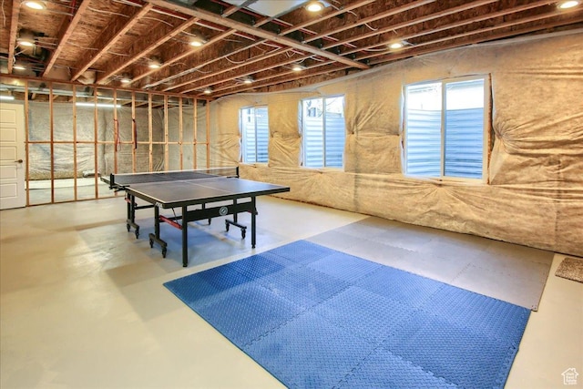 3159 N 1100 W, Pleasant View, UT 84414 - playroom featuring concrete floors