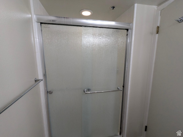 6871 N 2200 W Unit 8L, Park City, UT 84098 - full bath featuring recessed lighting and a stall shower