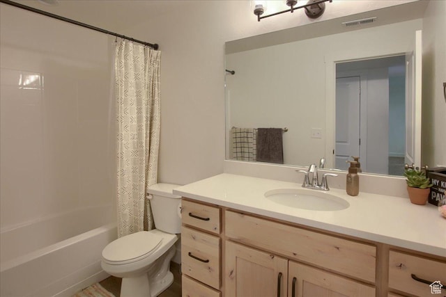 200 W 1200 S Unit 61, Tremonton, UT 84337 - bathroom with vanity, shower / tub combo with curtain, toilet, and visible vents