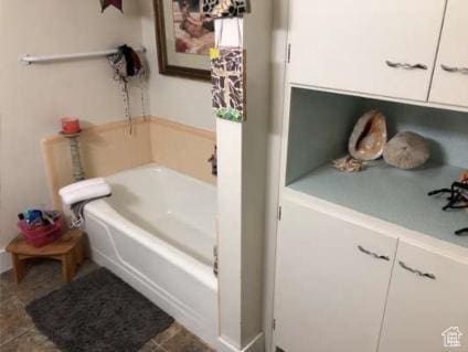 98 W 600 N, Logan, UT 84321 - full bath featuring a bath