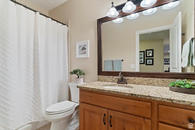 864 S Wellington Dr W, Kaysville, UT 84037 - bathroom featuring toilet, vanity, and curtained shower