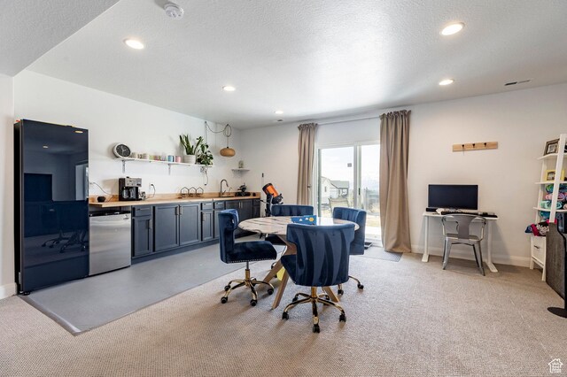 809 N 1490 E, Heber City, UT 84032 - dining space featuring light carpet, recessed lighting, a textured ceiling, bar with sink, and baseboards