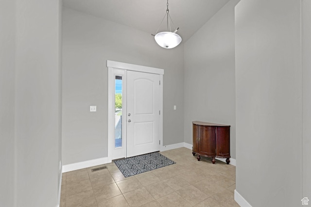 1350 S 849 W Unit 17D, Springville, UT 84663 - foyer entrance featuring baseboards and light tile patterned flooring