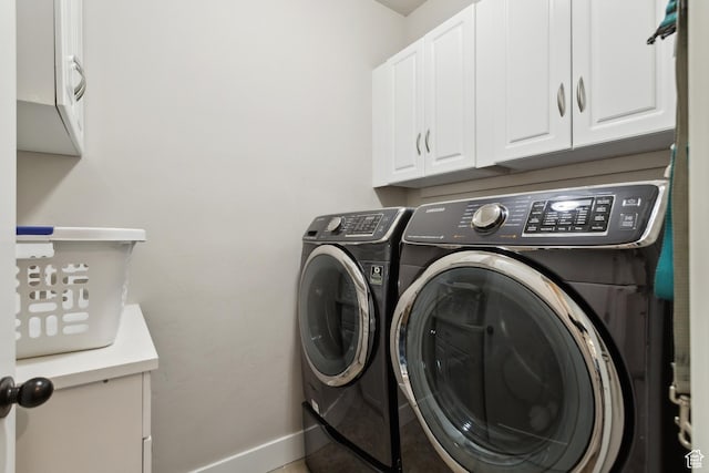 272 S 300 E, Midway, UT 84049 - laundry room with cabinet space, washer and clothes dryer, and baseboards