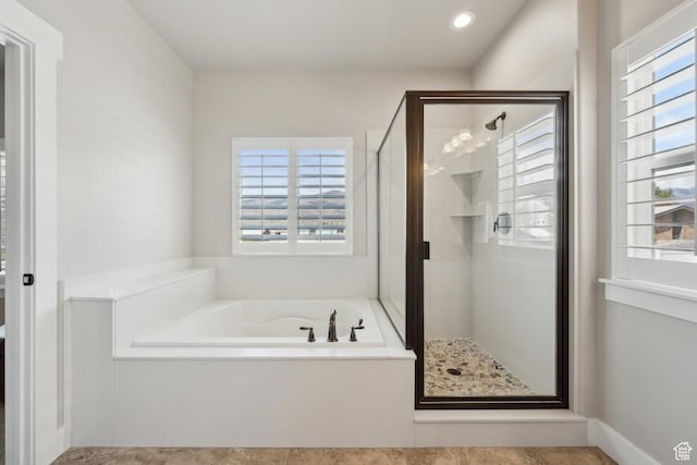 272 S 300 E, Midway, UT 84049 - full bath featuring plenty of natural light, a shower stall, and a bath