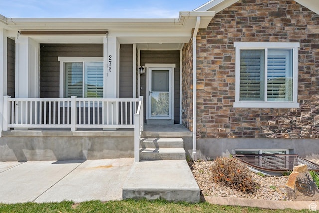 272 S 300 E, Midway, UT 84049 - property entrance with a porch and stone siding