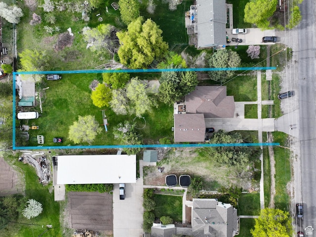 465 S Main St, Providence, UT 84332 - drone / aerial view