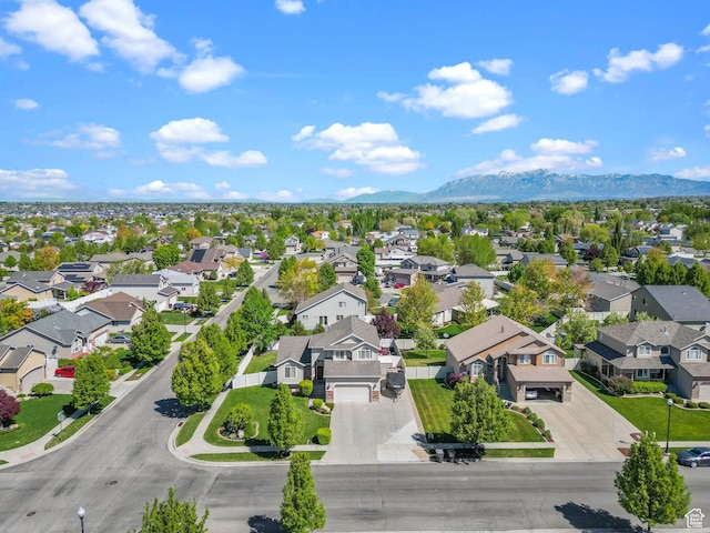2582 W 1890 N, Clinton, UT 84015 - birds eye view of property featuring a residential view and a mountain view