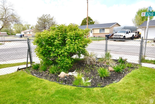 3223 S Fairlane St, Magna, UT 84044 - view of yard with a gate and fence