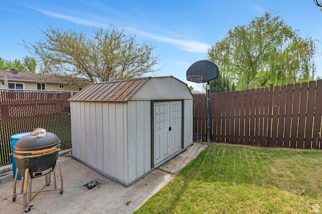 2363 W 960 N, Provo, UT 84601 - view of shed with a fenced backyard