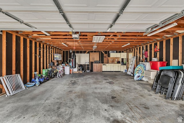133 E 7th St S, Ogden, UT 84404 - garage with a garage door opener
