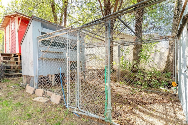 1340 E Oakmont Ln, Fruit Heights, UT 84037 - view of poultry coop