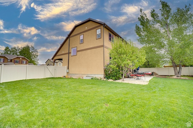 2130 S 450 E, Heber City, UT 84032 - exterior space featuring a fenced backyard and a patio area