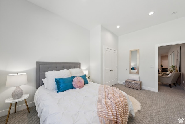 735 E 850 S, Centerville, UT 84014 - bedroom featuring carpet floors, baseboards, lofted ceiling, and recessed lighting