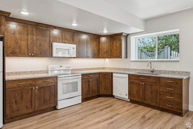 735 E 850 S, Centerville, UT 84014 - kitchen with white appliances, a sink, light wood-style floors, light stone counters, and recessed lighting
