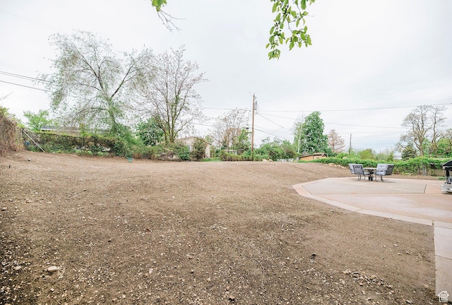 663 W 3500 S, Bountiful, UT 84010 - view of yard with a patio area