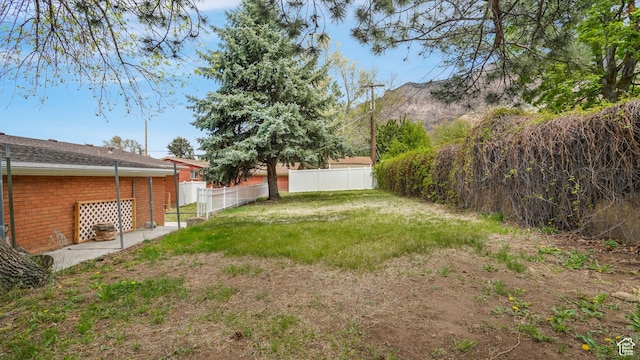 940 S Taylor E, Ogden, UT 84404 - view of yard featuring fence
