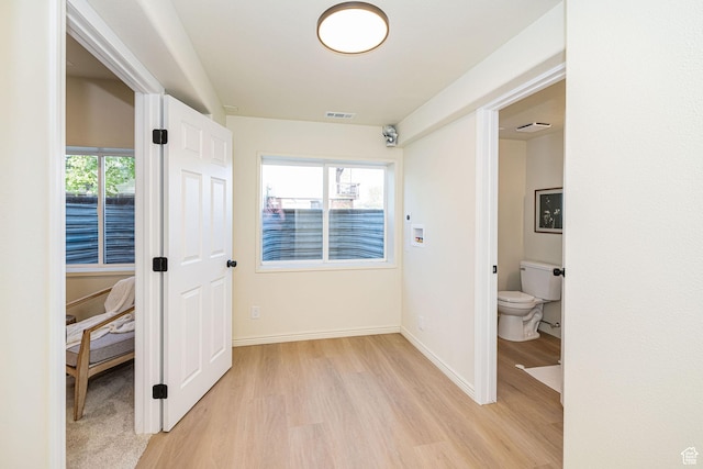 916 W 1150 S, Provo, UT 84601 - corridor featuring baseboards, visible vents, and light wood-style flooring