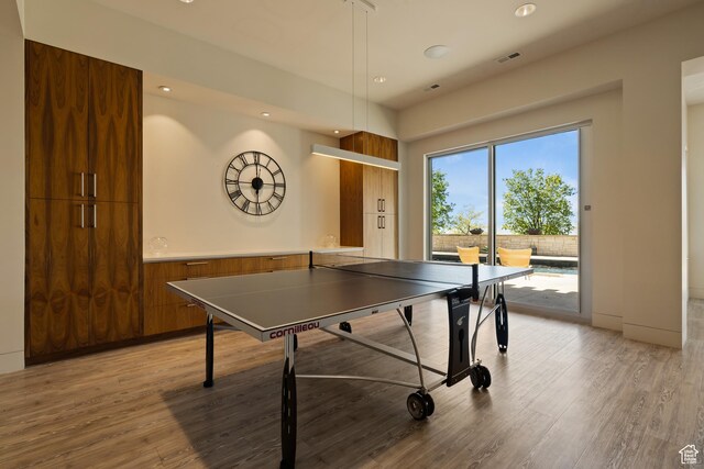 772 S Summit Creek Dr, Woodland Hills, UT 84653 - playroom featuring light wood-style flooring and recessed lighting