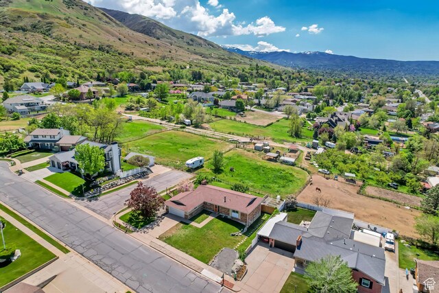 584 E Aspen Way, Centerville, UT 84014 - bird's eye view with a residential view and a mountain view