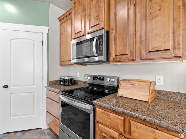 1842 E Rouen Cir, Salt Lake City, UT 84117 - photo 8