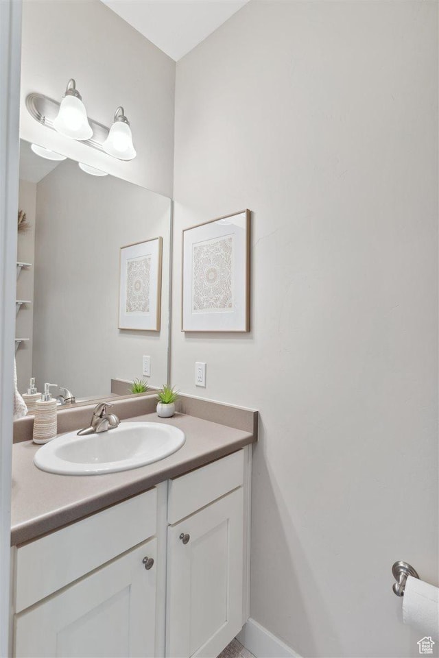 1485 E Peachtree Ln, Fruit Heights, UT 84037 - bathroom with vanity