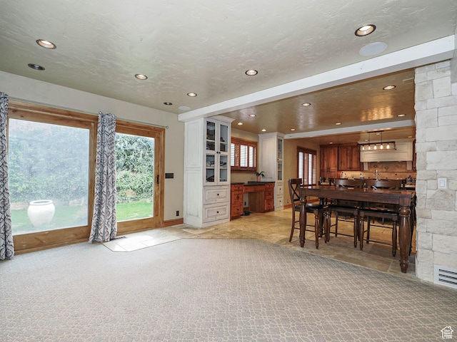 418 E Bridlewalk Ln, Murray, UT 84107 - living area featuring baseboards, recessed lighting, and visible vents