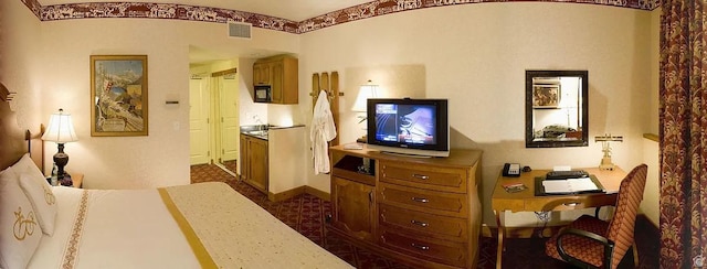 784 Resort Dr Unit 136, Midway, UT 84049 - bedroom featuring visible vents and ensuite bath