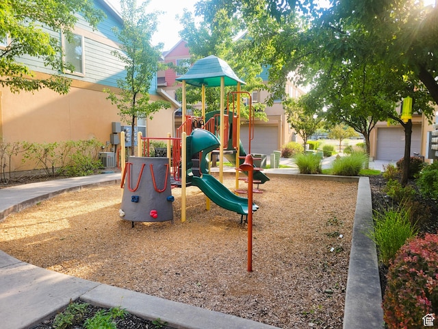 1026 N Shepard Pkwy Unit 3, Farmington, UT 84025 - communal playground featuring central air condition unit