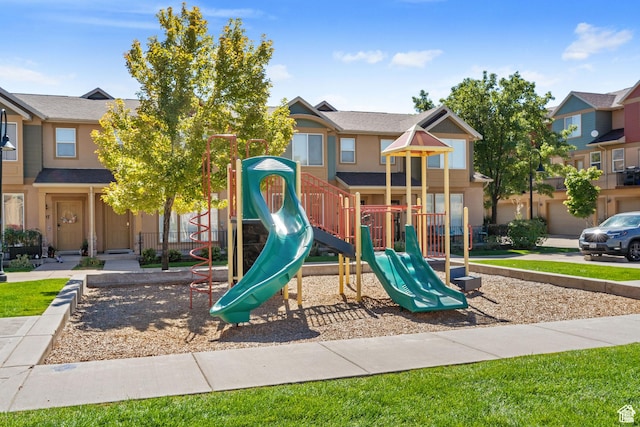 1026 N Shepard Pkwy Unit 3, Farmington, UT 84025 - community play area with a residential view