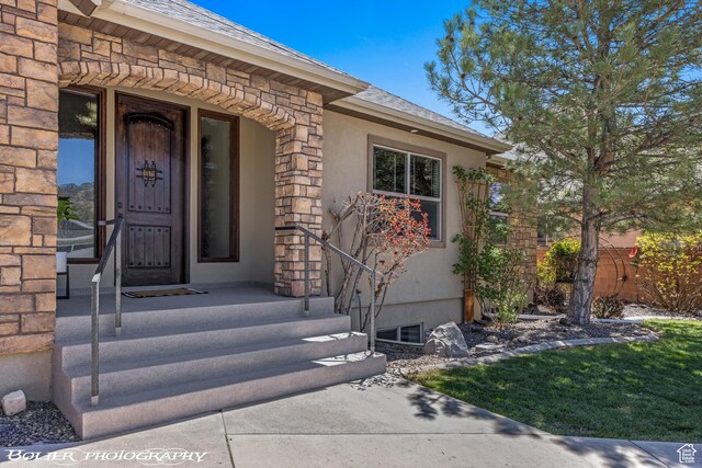 1328 N Parkside Dr, Cedar City, UT 84721 - entrance to property with roof with shingles and stone siding