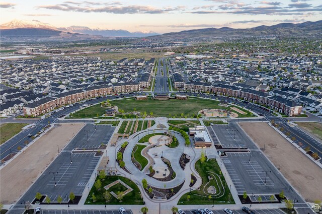 13077 S Keegan Dr, Herriman, UT 84096 - aerial view at dusk featuring a mountain view