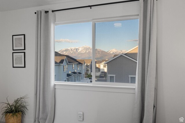 13077 S Keegan Dr, Herriman, UT 84096 - interior details with a mountain view and a residential view