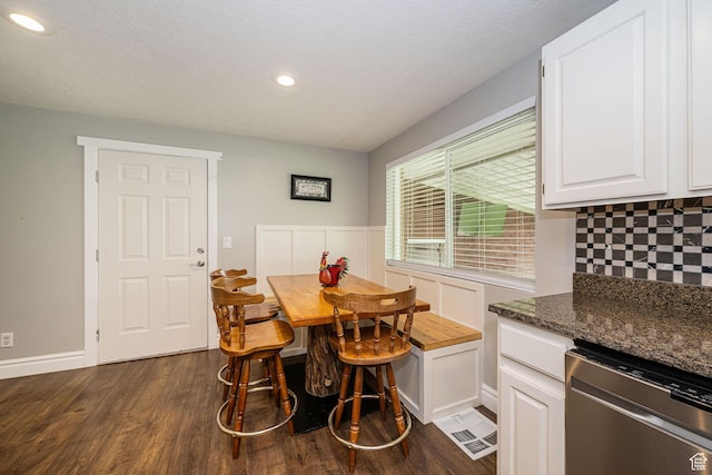 75 S 300 W, Morgan, UT 84050 - dining room featuring recessed lighting, baseboards, visible vents, and dark wood-style floors