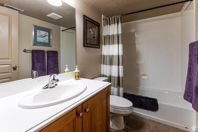 398 S Lofty Ln E, North Salt Lake, UT 84054 - bathroom with visible vents, shower / tub combo with curtain, toilet, and vanity