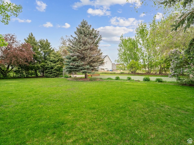60 N 1000 W, Clearfield, UT 84015 - view of yard featuring fence