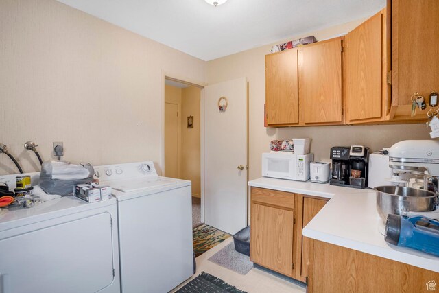 786 W Carter Dr, Pine Valley, UT 84781 - clothes washing area with laundry area and washing machine and dryer