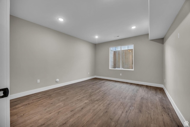 1138 N 1000 E, Mapleton, UT 84664 - empty room featuring baseboards, dark wood-style floors, and recessed lighting