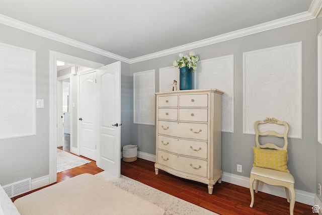 15 S 300 E, Payson, UT 84651 - bedroom with visible vents, dark wood finished floors, crown molding, and baseboards