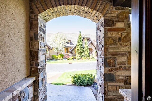8777 S Falcon Heights Ln E, Cottonwood Heights, UT 84093 - exterior space