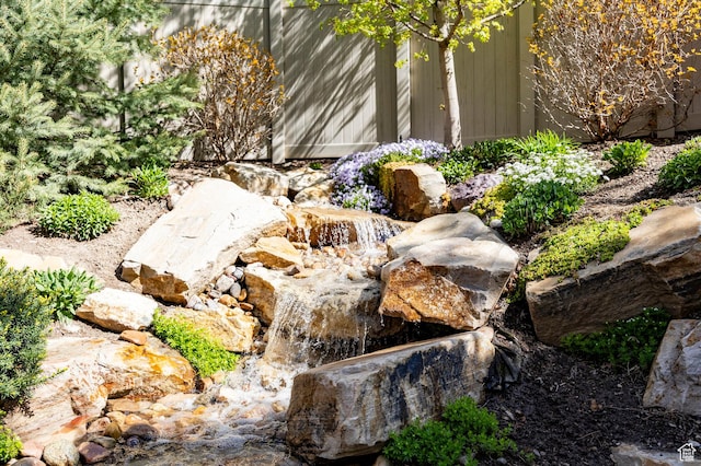 8777 S Falcon Heights Ln E, Cottonwood Heights, UT 84093 - view of details